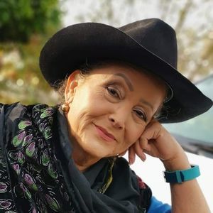 Meet your Posher, Dora